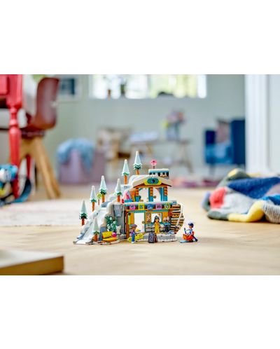 Set de construcții LEGO Friends - Pârtie de schi și cafenea (41756) - 7