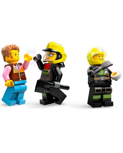 Constructor LEGO City - Camion de pompieri 4 x 4 cu barca de salvare (60412) - 5