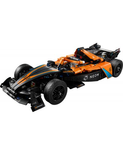 Constructor LEGO Technic - Neom McLaren Formula E (42169) - 3