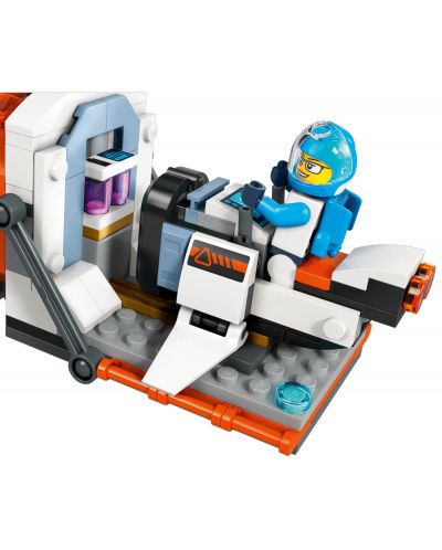Constructor LEGO City - O stație spațială modulară (60433) - 4