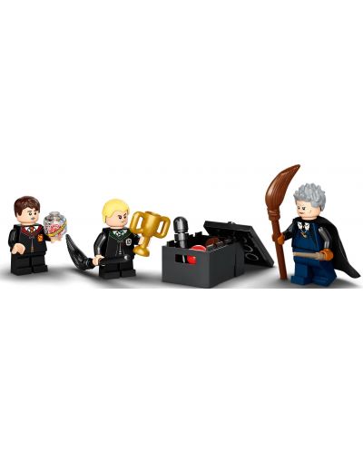 Constructor LEGO Harry Potter - Prima lecție de zbor la Hogwarts (76395) - 3