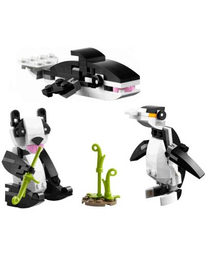 Constructor LEGO Creator 3 în 1 - Panda (30641)  - 3