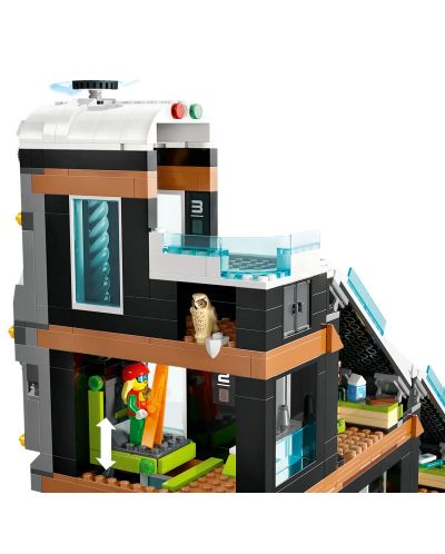 Constructor LEGO City - Centru pentru schi și alpinism (60366) - 4
