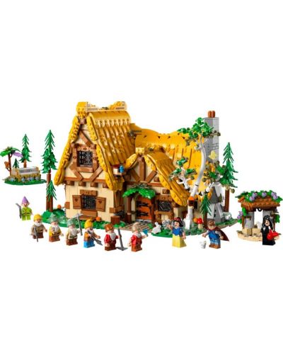 ConstructorLEGO Disney - Cabana Albei ca Zapada si cei sapte pitici (43242) - 2