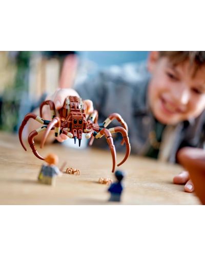 Constructor  LEGO Harry Potter - Aragog în Pădurea Interzisă (76434)  - 7