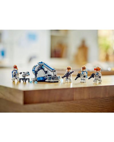 Constructor LEGO Star Wars - Pachetul de luptă, Clone Trooper al Asokei din Legiunea 332 (75359) - 9