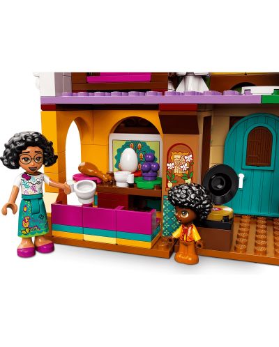 Constructor Lego Disney - Casa Madrigal (43202) - 5