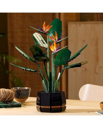 Constructor LEGO Botanicals - Pasărea Paradisului (Strelizia