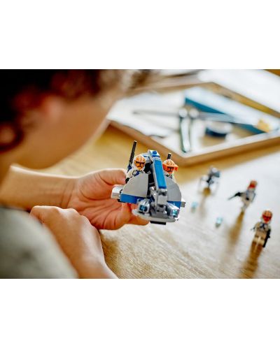 Constructor LEGO Star Wars - Pachetul de luptă, Clone Trooper al Asokei din Legiunea 332 (75359) - 8