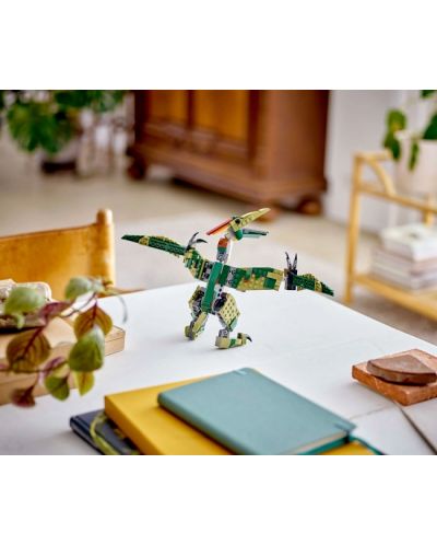 Constructor  LEGO Creator - Tyrannosaurus Rex (31151) - 10