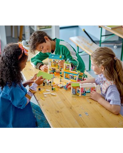 Constructor LEGO Friends - Școala Internațională Hartlake (41731) - 4