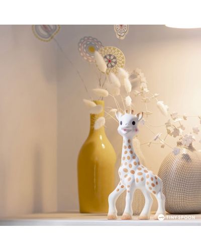 Set jucarie si breloc Sophie la Girafe, cu scop caritabil - 4