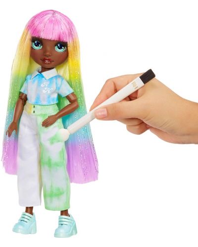 Păpuşă MGA Entertainment Rainbow High - WaterColor & Create, cu