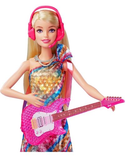 Papusa Mattel Barbie Big City - Barbie Malibu, cu rochie colorata si accesorii - 4