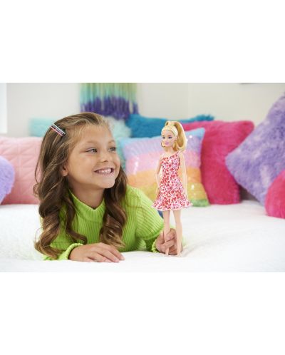 Păpuşă Barbie Fashionista - Cu rochie florală - 5