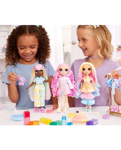 Păpuşă MGA Entertainment Rainbow High - WaterColor & Create, cu