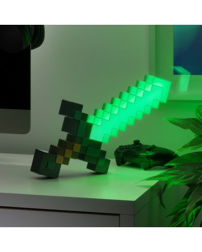 Lampă Paladone Games: Minecraft - Diamond Sword - 4