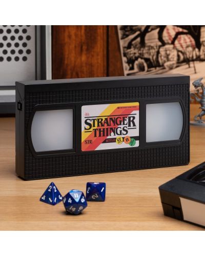 Lampă Paladone Television: Stranger Things - VHS Logo - 2