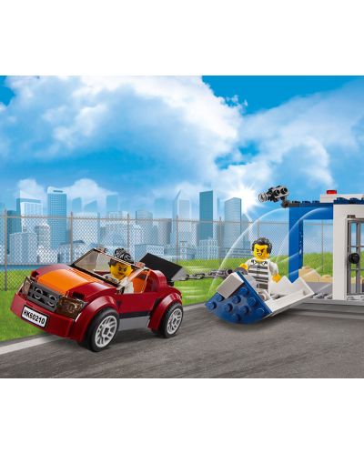 Constructor Lego City - Baza politiei aeriene (60210) - 12