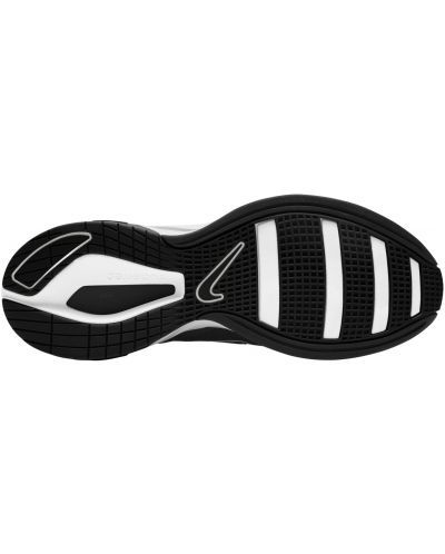 Încălțăminte sport pentru bărbați Nike - ZoomX SuperRep Surge, negre/albe - 4