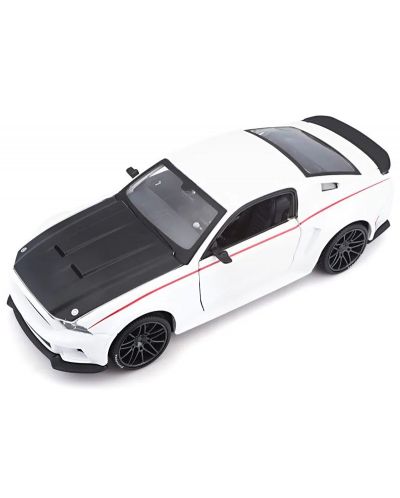 Mașinuță metalică Maisto Special Edition - Ford Mustang Street Racer 2014, albă, 1:24 - 10