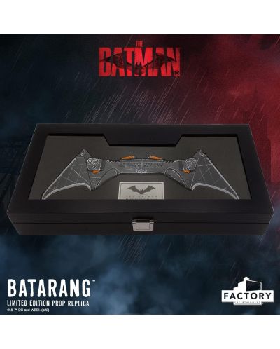 Replica Factory DC Comics: Batman - Batarang (ediție limitată), 36 cm - 9