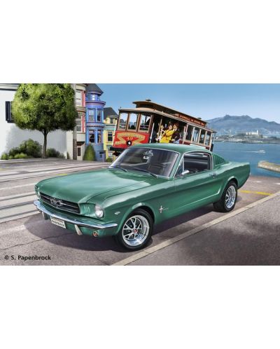 Model asamblabil de mașină Revell - 1965 Ford Mustang 2+2 Fastback (07065) - 2