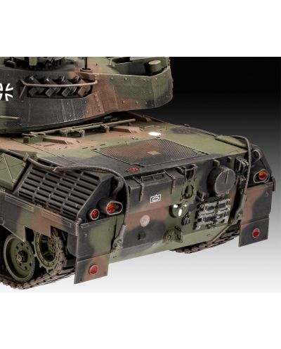 Model asamblabil Revell Militare: Tancuri - Leopard 1A5 - 2