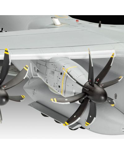 Model asamblabil Revell Contemporane: Avioane - Airbus A400M Atlas - 3