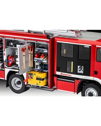Model asamblabil Revell Camioane - Camion de pompieri Schlingmann HLF 20 Varus 4x4 - 6