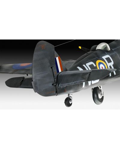 Model asamblabil Revell - Avioane militare: Bristol Beaufighter - 4
