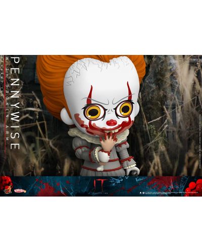 Statueta  Hot Toys Movies: IT 2 - Pennywise with Broken Arm, 11 cm - 2