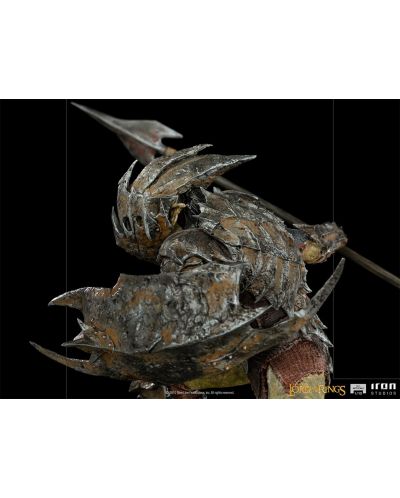 Statuetă Iron Studios Movies: Lord of The Rings - Armored Orc, 20 cm - 8