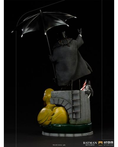 Statueta Iron Studios DC Comics: Batman - The Penguin (Batman Returns) (Deluxe Version), 33 cm - 5