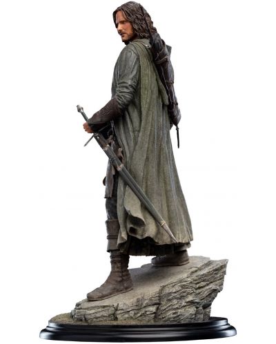Figurină Weta Movies: Lord of the Rings - Aragorn, Hunter of the Plains (Classic Series), 32 cm - 3