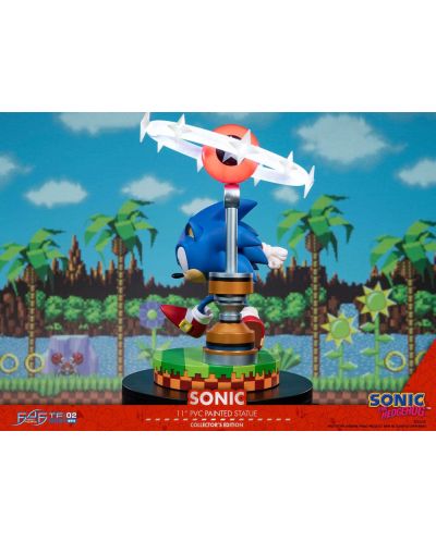 Figurină First 4 Figures Games: Sonic The Hedgehog - Sonic (Collector's Edition), 27 cm - 8