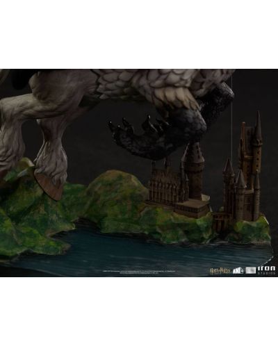 Figurina Iron Studios Movies: Harry Potter - Harry Potter & Buckbeak, 16 cm	 - 6
