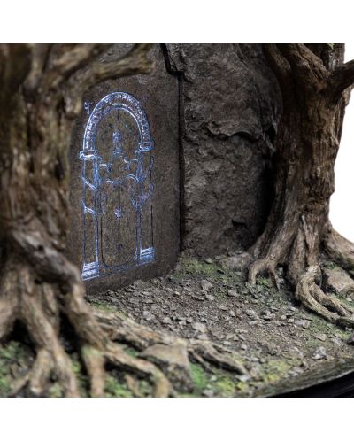 Figurină Weta Movies: Lord of the Rings - The Doors of Durin, 29 cm - 9