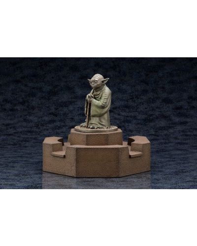 Figurină Kotobukiya Movies: Star Wars - Yoda Fountain (Limited Edition), 22 cm - 2