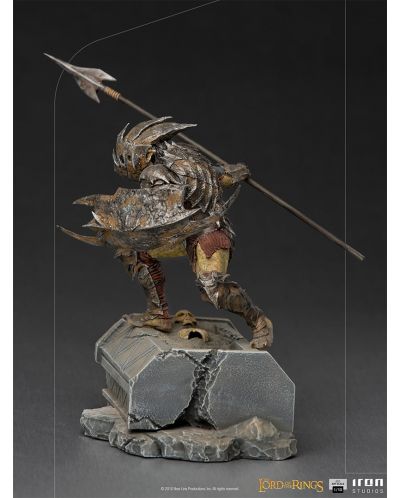 Statuetă Iron Studios Movies: Lord of The Rings - Armored Orc, 20 cm - 4