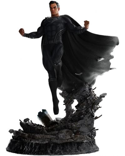 Figurină Weta DC Comics: Justice League - Superman (Black Suit), 65 cm - 2