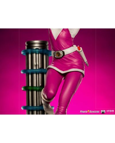 Statueta Iron Studios Television: Mighty Morphin Power Rangers - Pink Ranger, 23 cm - 8