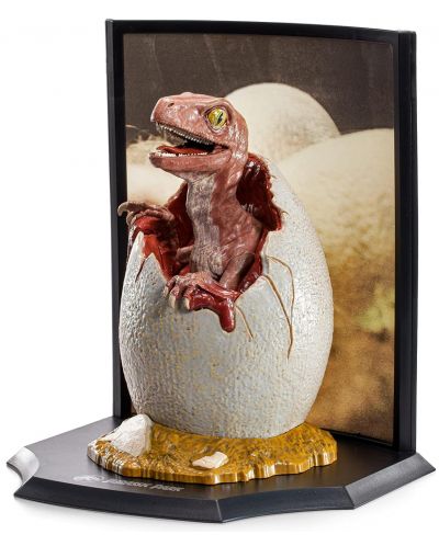Figurină The Noble Collection Movies: Jurassic Park - Raptor Egg (Life Finds A Way) (30th Anniversary), 12 cm - 3