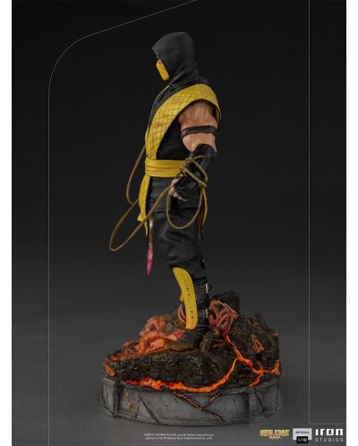 Figurină Iron Studios Games: Mortal Kombat - Scorpion, 22 cm	 - 3