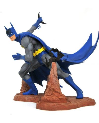 Statueta Diamond Select DC Comics: Batman - The Batman (Neil Adams Exclusive), 28cm - 3