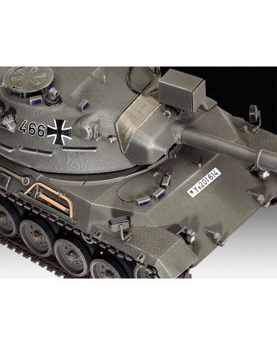 Model asamblabil Revell - Tanc G. K. Leopard 1 (03240) - 7