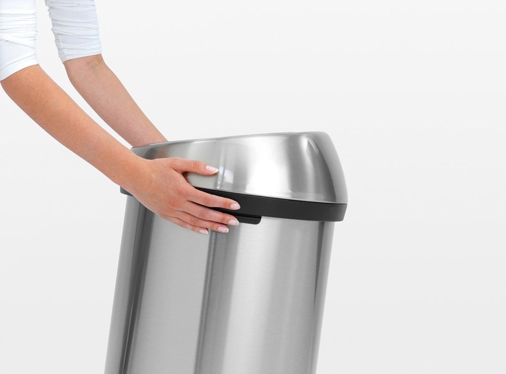 Coș de gunoi Brabantia Touch Bin, 60 l, Passion Red Ozone.ro