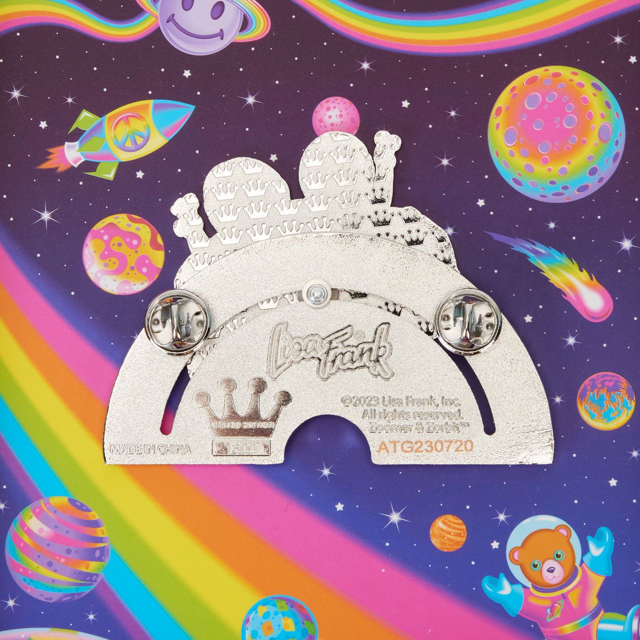 Insigna Loungefly Art Lisa Frank Zoomer & Zorbit Ozone.ro