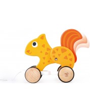 Jucărie din lemn HaPe International - Veveriță pe roți