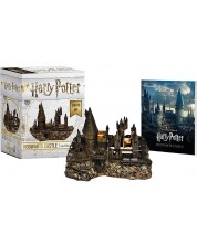 Harry Potter Hogwarts Castle and Sticker Book - Lights Up